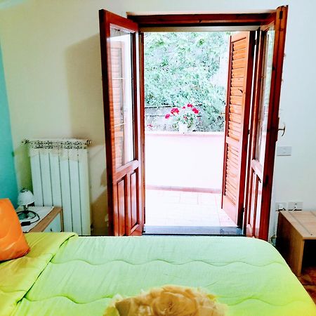 Hotel Affittacamere Novella Tramonti Ruang foto