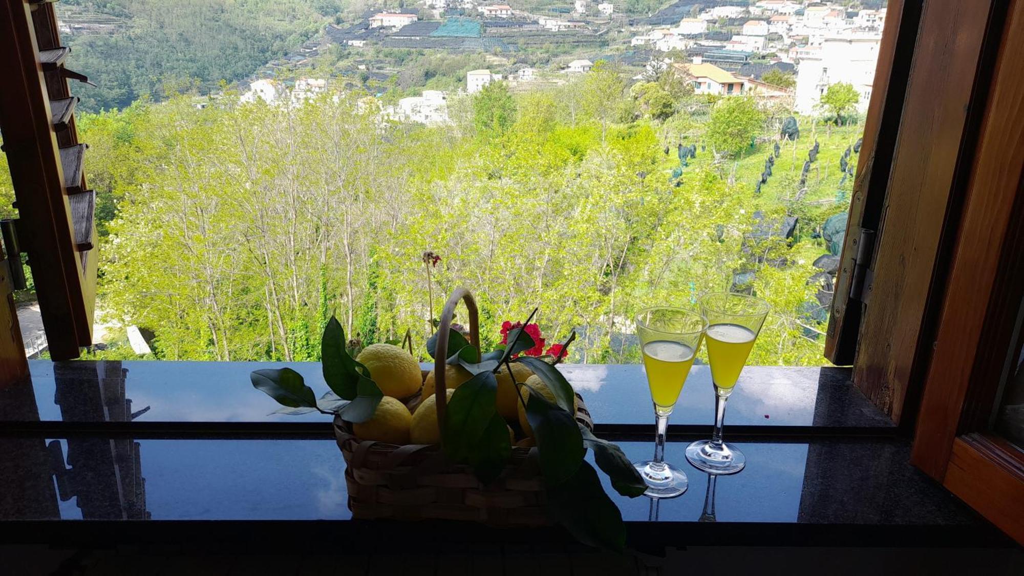 Hotel Affittacamere Novella Tramonti Ruang foto